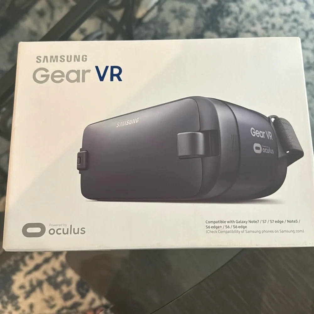 Brand new in box. Samsung VR gear.
